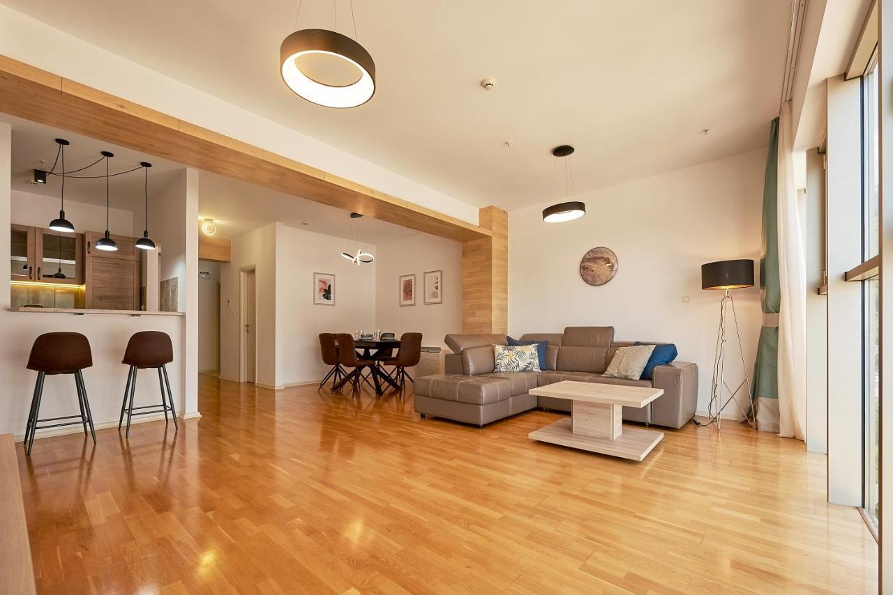 2Montenegro Harmonia Apartments Becici ภายนอก รูปภาพ
